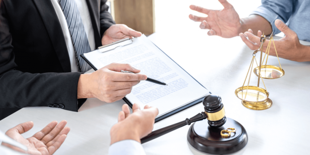 What to Consider When Hiring a Divorce Lawyer